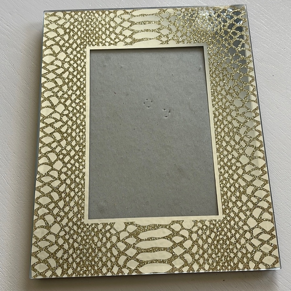 Cole Street Picture Frame